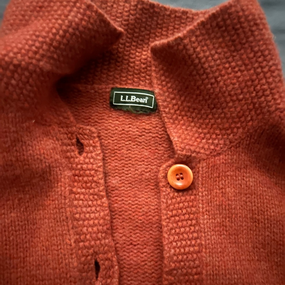 LL Bean Cardigan Women M Wool Blend Cable Knit Button Stretch Sweater Country - Picture 3 of 8
